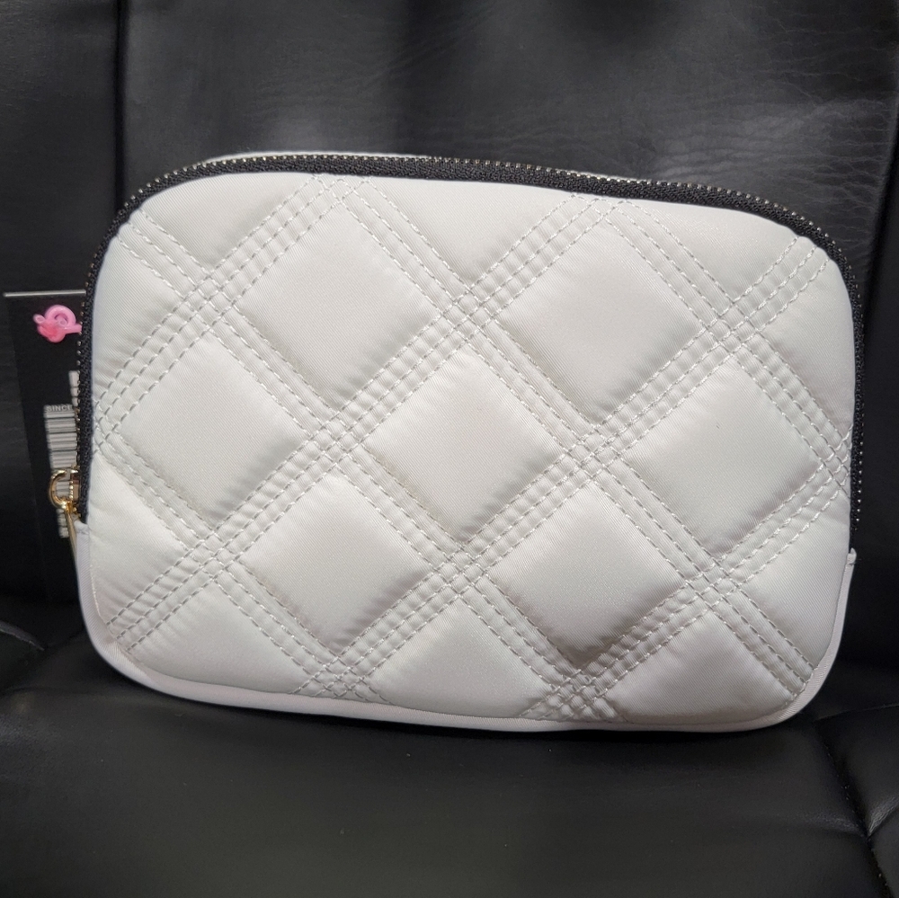 LIKE DREAMS Quilted Nylon Fanny Pack